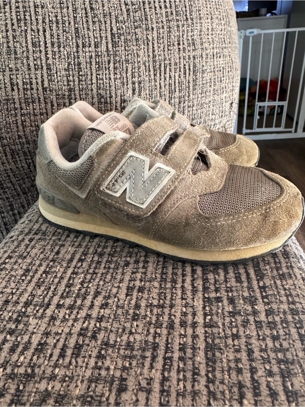 New Balance Kids Tan Grey Velcro Sneakers